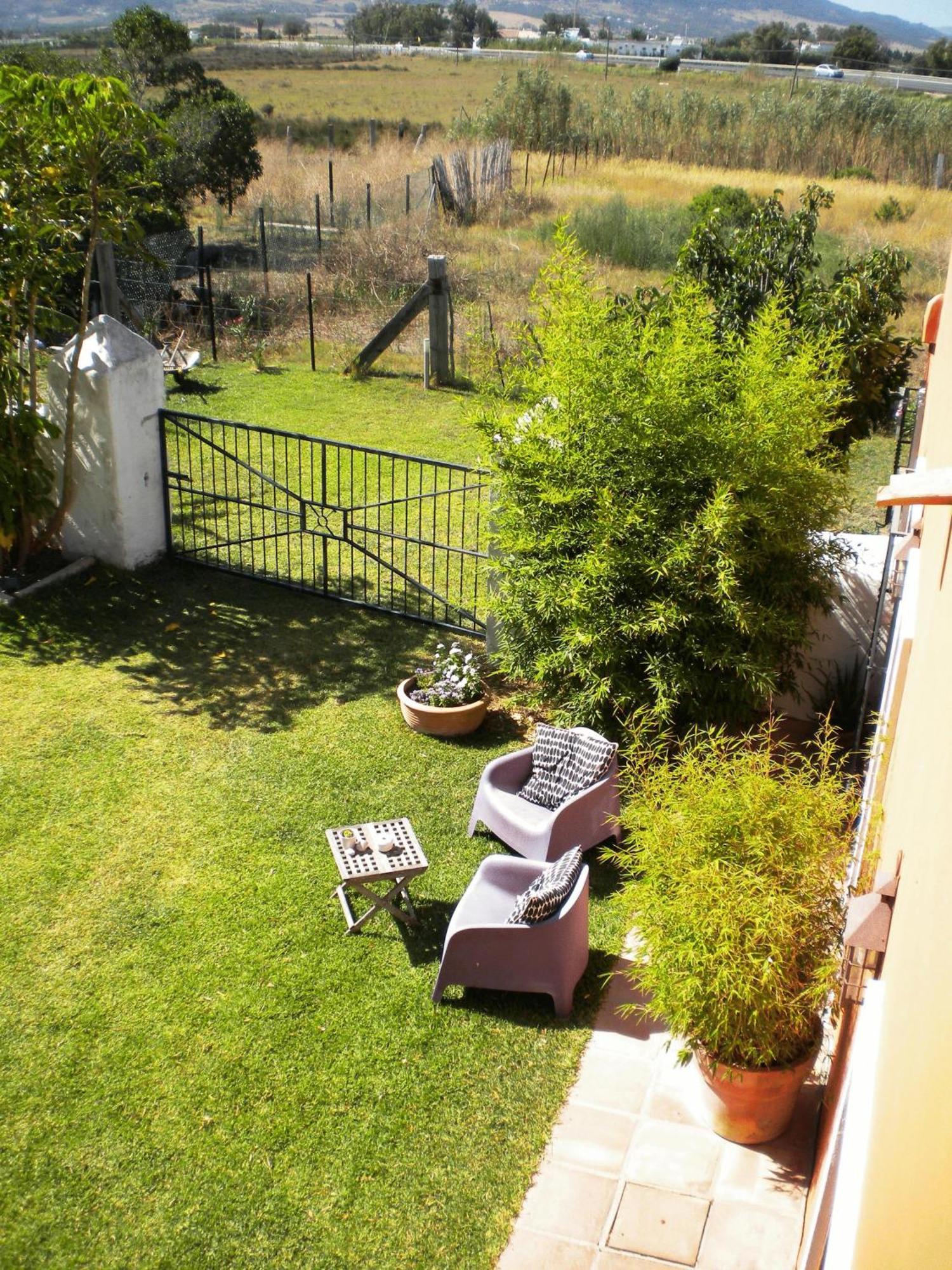 タリファ Cortijo El Pozueloゲストハウス エクステリア 写真