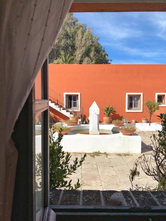 タリファ Cortijo El Pozueloゲストハウス エクステリア 写真