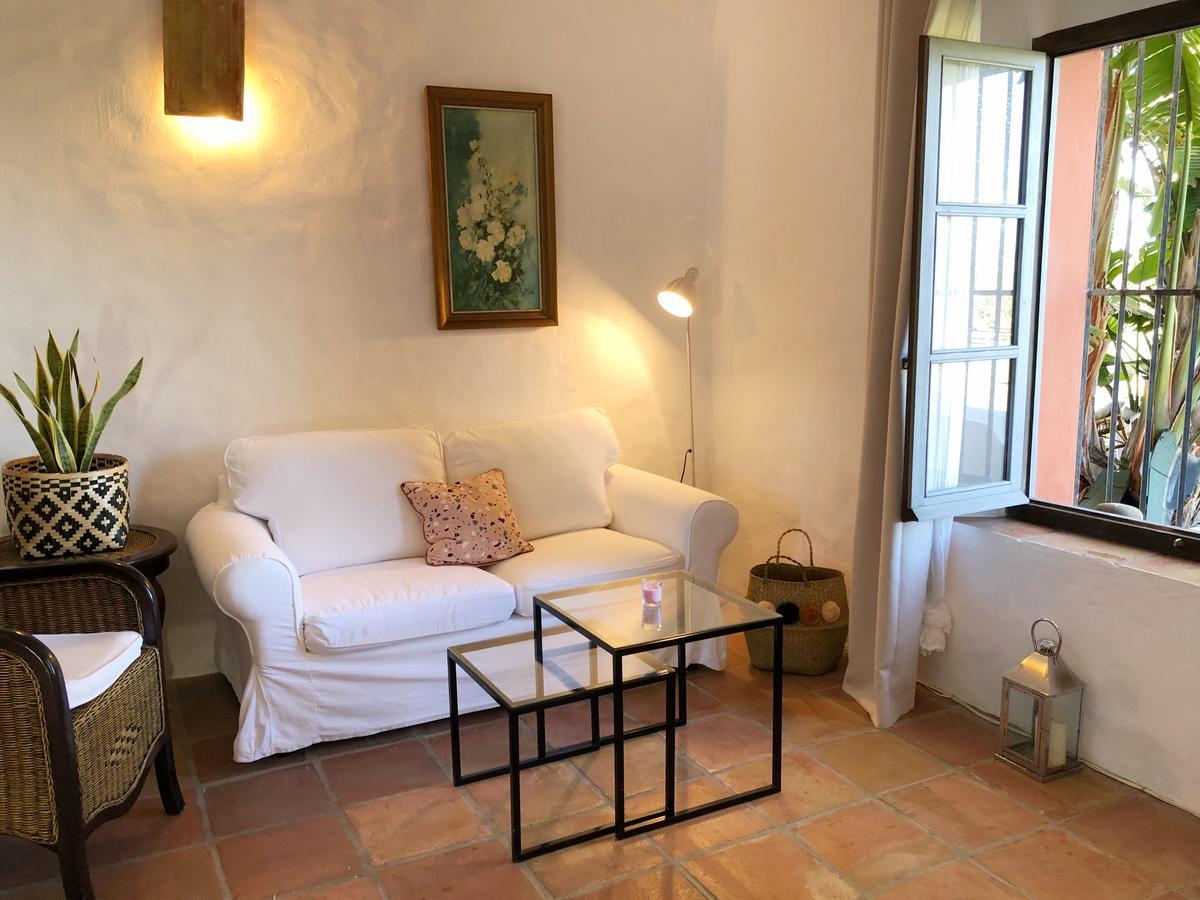 タリファ Cortijo El Pozueloゲストハウス エクステリア 写真