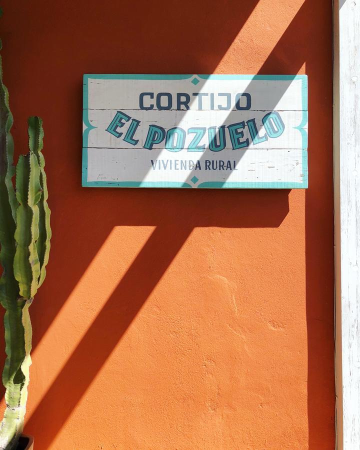 タリファ Cortijo El Pozueloゲストハウス エクステリア 写真